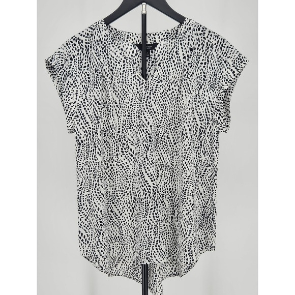 Simply Vera Vera Wang Tops - Simply Vera Vera Wang Womens Black White Print V-Neck Cap Sleeve Blouse Medium